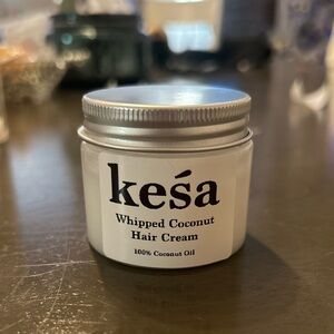 Whipped coconut oil hair cream